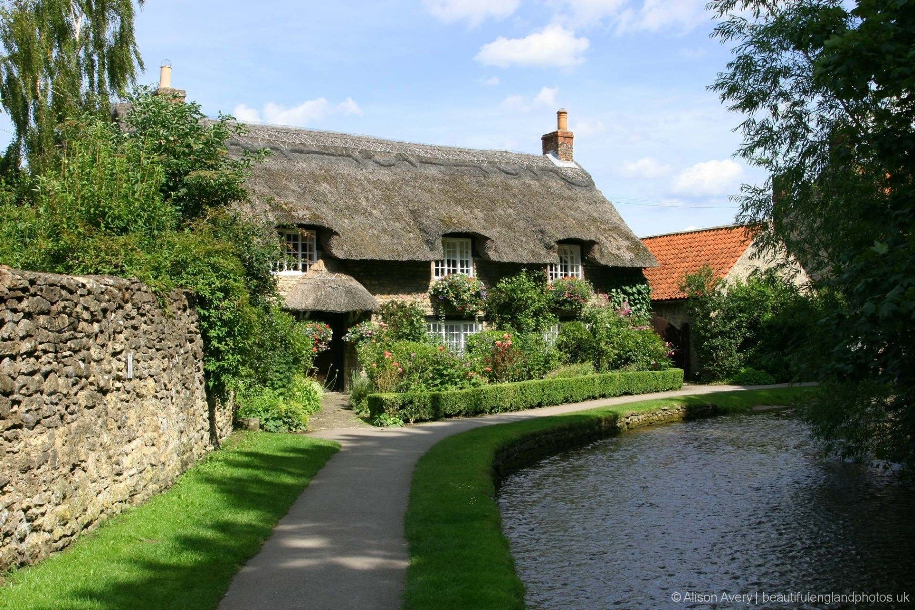 Thornton-le-Dale, North Yorkshire Thornton-le-Dale, North Yorkshire