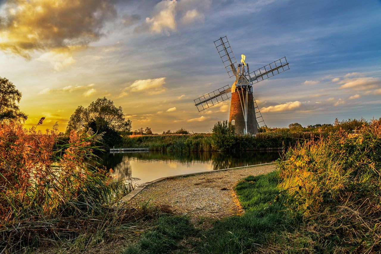 Windmill Hill, Norfolk Windmill Hill, Norfolk